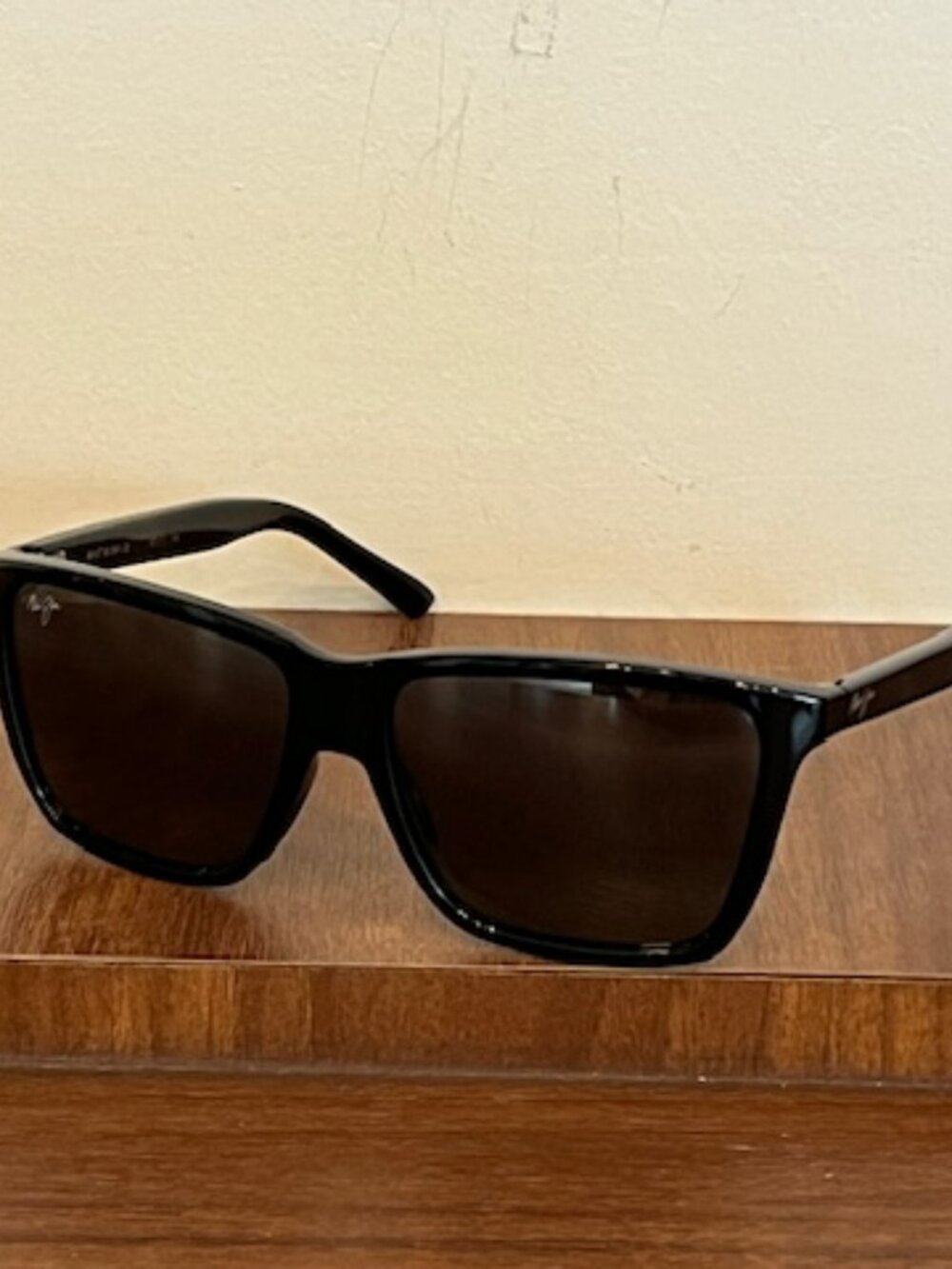 Maui Jim MJ 864-02 Cruzem Black Sunglasses 57-16-139